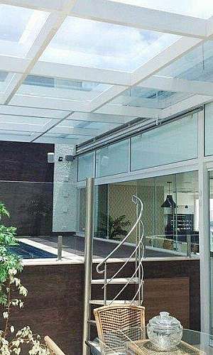 Cobertura de vidro retrátil preço m2 Cobertura de vidro retrátil preço m2