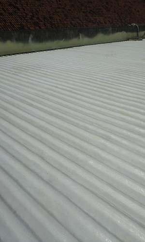 Isolamento térmico poliuretano expandido Isolamento térmico poliuretano expandido