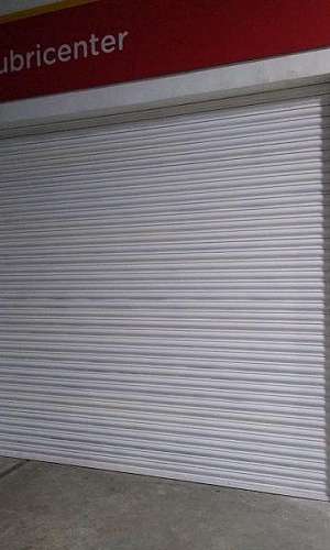 porta de enrolar automática para garagem porta de enrolar automática para garagem