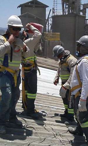 Reparos em telhados industriais Reparos em telhados industriais