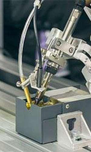 Retrofit maquinaria industrial Retrofit maquinaria industrial