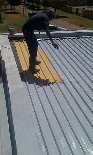 Serviços de impermeabilização de telhados Serviços de impermeabilização de telhados